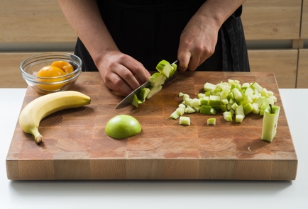 Фото шага рецепта Фруктовый салат с яблоками 152412 шаг 1  