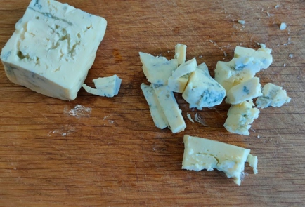 Фото шага рецепта Запеченные фрукты с сыром и орехами 174633 шаг 6  