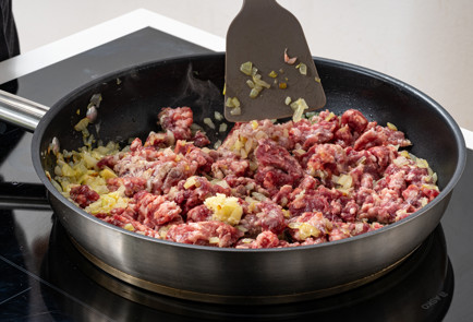 Фото шага рецепта Голубцы болоньезе 190704 шаг 2