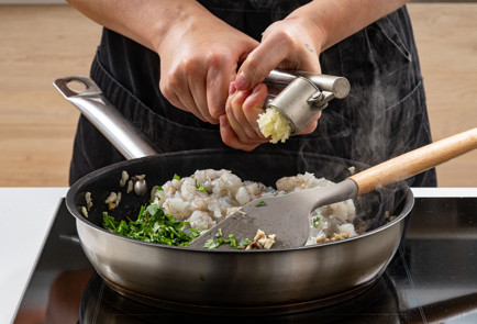 Фото шага рецепта Голубцы томям 190703 шаг 6