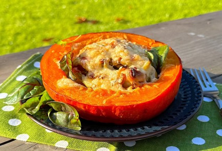 Фото шага рецепта Горшочки из тыквы с курицей 190566 шаг 4