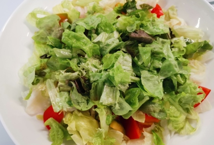 Фото шага рецепта Греческий салат с халапеньо 175522 шаг 4  