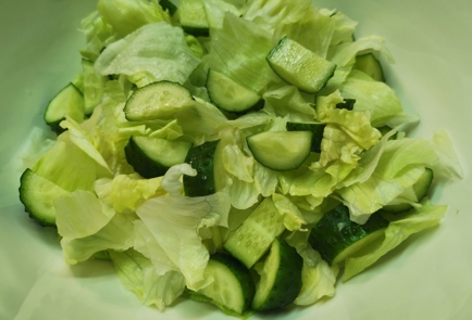 Фото шага рецепта Греческий салат с рамиро 175520 шаг 3  