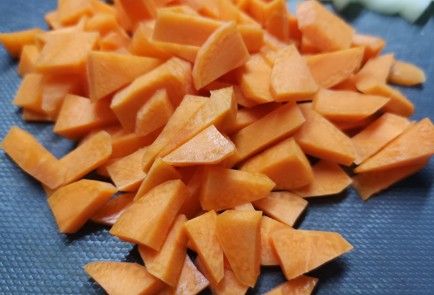 Фото шага рецепта Гуляш из говядины 190887 шаг 2  