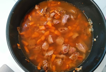 Фото шага рецепта Гуляш из говядины 190887 шаг 9  