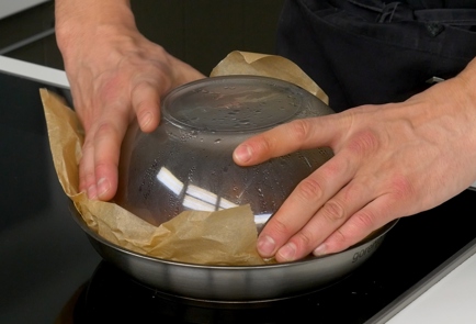 Фото шага рецепта Хлеб на сковороде 151644 шаг 9  