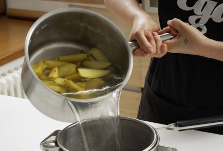 Фото шага рецепта Идеальная картошка в духовке 152981 шаг 4  