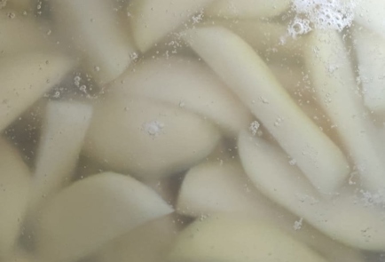 Фото шага рецепта Индейка с картофелем и грибами в духовке 173494 шаг 6  