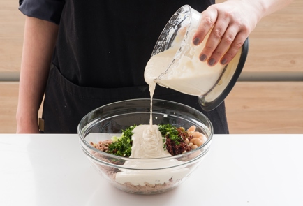 Фото шага рецепта Итальянский салат с тунцом и белой фасолью 152051 шаг 7  