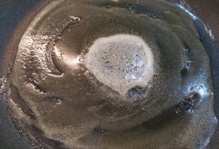 Фото шага рецепта Жареный стейк из мраморной свинины 152012 шаг 1  