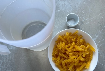 Фото шага рецепта Как варить макароны 174807 шаг 1  