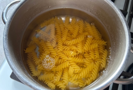 Фото шага рецепта Как варить макароны 174807 шаг 5  