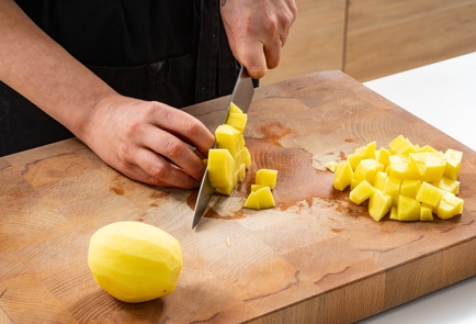 Фото шага рецепта Картофельное пюре с горчицей и яблоками 175437 шаг 2  