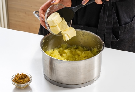 Фото шага рецепта Картофельное пюре с горчицей и яблоками 175437 шаг 8  