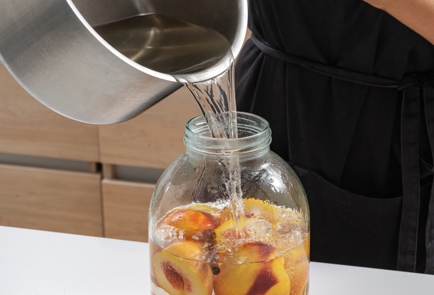 Фото шага рецепта Компот из персиков на зиму 174213 шаг 8  