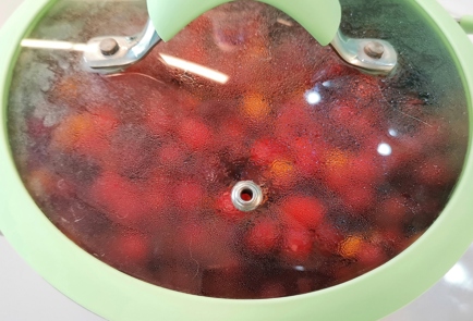 Фото шага рецепта Концентрированный ягодный морс 151289 шаг 10  
