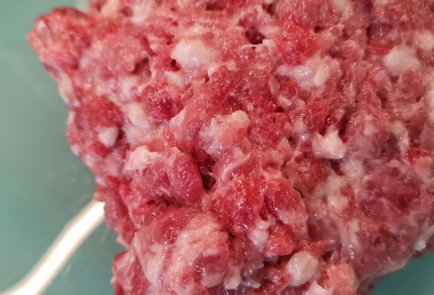 Сало с чесноком через мясорубку - рецепт с фото пошагово