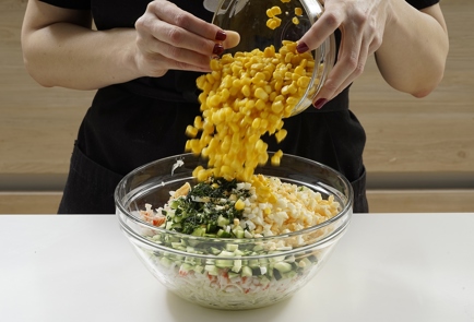 Салат из кукурузы с сыром и яйцом - пошаговый рецепт с фото, ингредиенты, как приготовить