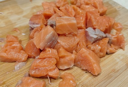 Фото шага рецепта Красная рыба со стручковой фасолью и моцареллой в духовке 190850 шаг 3  