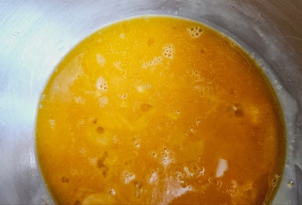 Фото шага рецепта Кулич с апельсиновыми цукатами 176332 шаг 2  