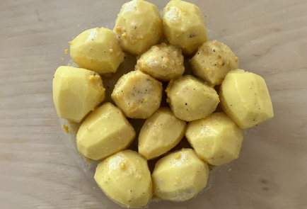 Фото шага рецепта Курица повосточному с картофелем 174198 шаг 8  