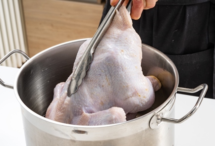 Фото шага рецепта Курица в духовке с пряным маслом 175372 шаг 4  