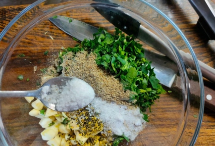 Фото шага рецепта Курица в сливочночесночном соусе с зеленью как шкмерули 175589 шаг 10  