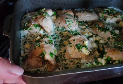 Фото шага рецепта Курица в сливочночесночном соусе с зеленью как шкмерули 175589 шаг 15  