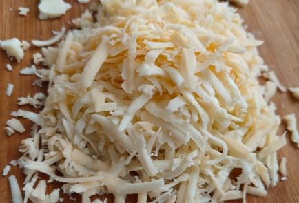 Фото шага рецепта Куриное филе с шампиньонами помидорами и сыром 175146 шаг 11  