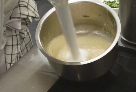 Фото шага рецепта Куриные котлеты с соусом из ряженки 174616 шаг 16  
