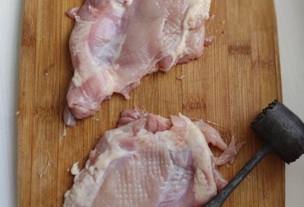 Фото шага рецепта Куриные рулеты с мягким сыром 173702 шаг 1  