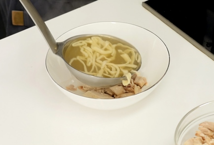 Фото шага рецепта Куриный суп из базарной курицы с домашней лапшой 126509 шаг 10  