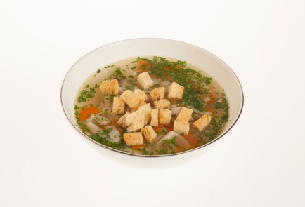 Фото шага рецепта Куриный суп с домашней лапшой и сухариками 126508 шаг 5  