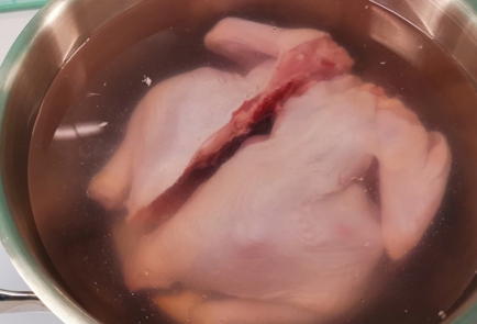 Фото шага рецепта Куриный суп с грибами 175405 шаг 4  