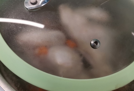 Фото шага рецепта Куриный суп с грибами 175405 шаг 9  