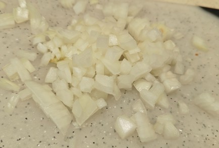 Фото шага рецепта Куриный суп с сырными клецками 190912 шаг 2  