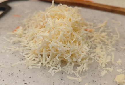 Фото шага рецепта Куриный суп с сырными клецками 190912 шаг 5  