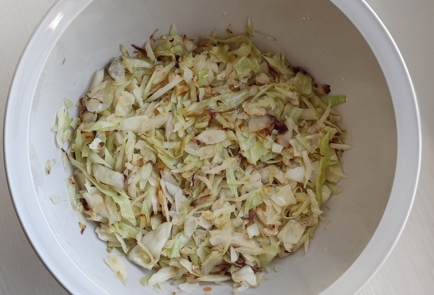 Фото шага рецепта Лазанья с капустой и куриными бедрышками 174823 шаг 6  