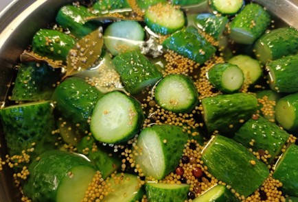 Фото шага рецепта Маринованные огурцы пофински 190834 шаг 12  