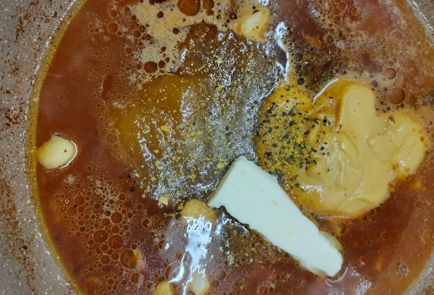 Фото шага рецепта Медальоны из говяжьей вырезки в медовогорчичном соусе с лимонным перцем 174222 шаг 6  
