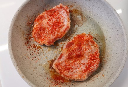 Фото шага рецепта Медальоны из свинины 190741 шаг 5