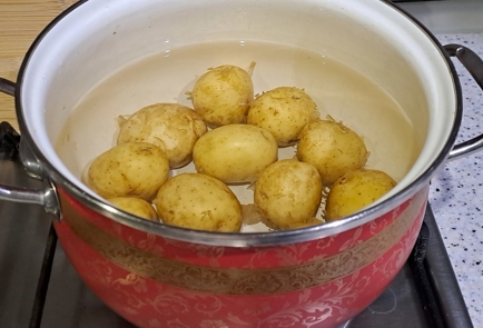 Фото шага рецепта Молодой картофель в мундире 186463 шаг 6  