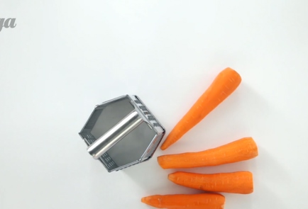 Фото шага рецепта Морковные кексы с имбирем и корицей 19945 шаг 1  