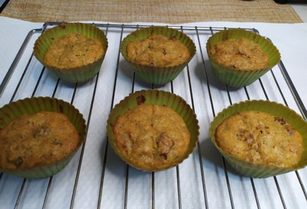 Фото шага рецепта Морковные кексы 190746 шаг 13  