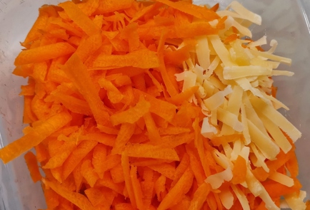 Фото шага рецепта Морковные лепешки 174449 шаг 1  