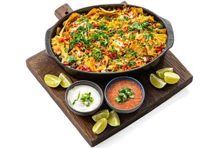 Фото шага рецепта Начос с говядиной и сыром 190680 шаг 10