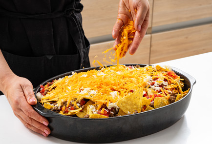 Фото шага рецепта Начос с говядиной и сыром 190680 шаг 6