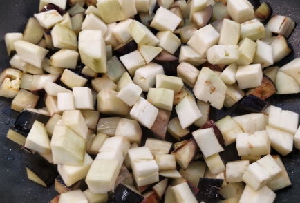 Фото шага рецепта Нежное рагу из баклажана с творожным сыром 152652 шаг 5  