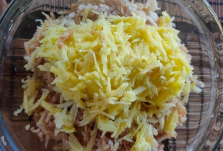 Фото шага рецепта Оладьи из баклажана и картофеля 174970 шаг 4  