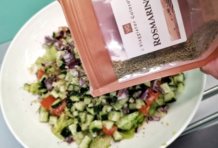 Фото шага рецепта Осенний витаминный салат 140016 шаг 14  